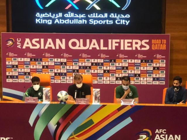 kaiyun体育-沙特主帅愤怒中国球员令其门将受伤 将伤缺两个月