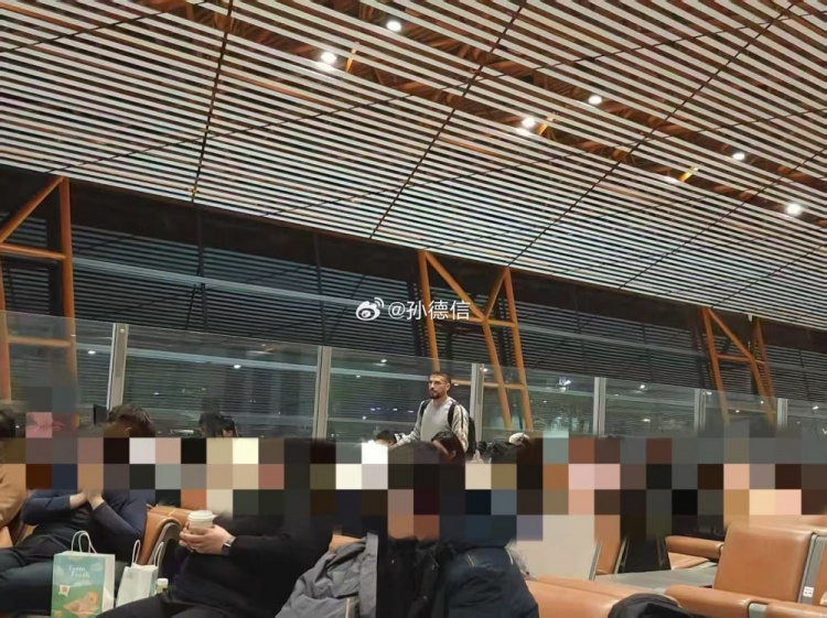 开云登录入口-媒体人：斯坦丘已落地中国今晚将抵达大连，即将加盟大连英博